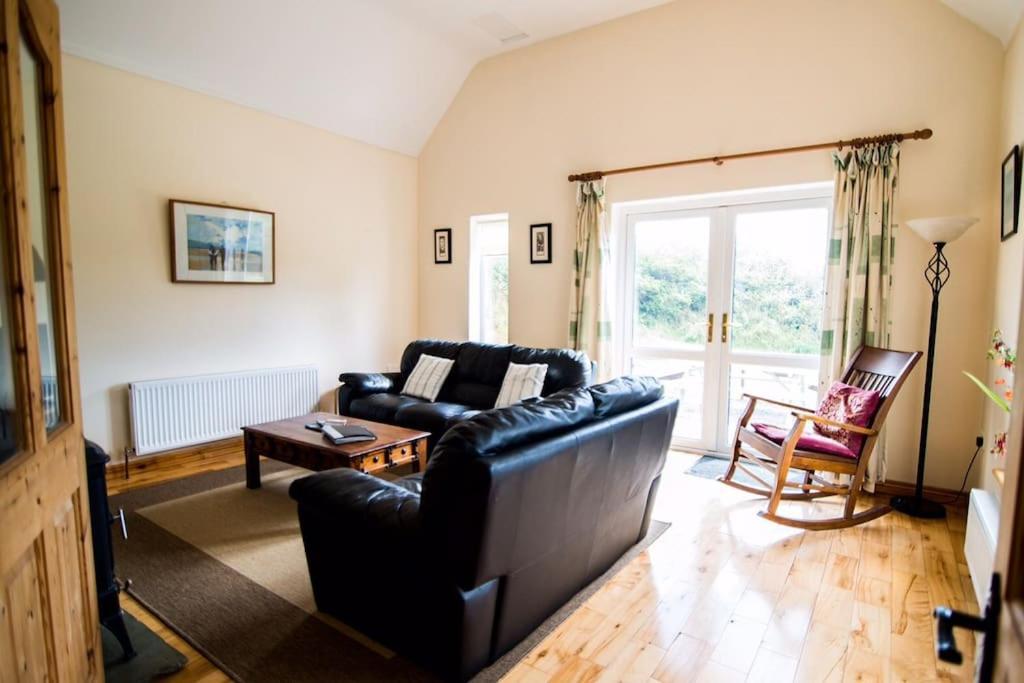 *Spacious Irish Cottage* Fanore Exterior foto